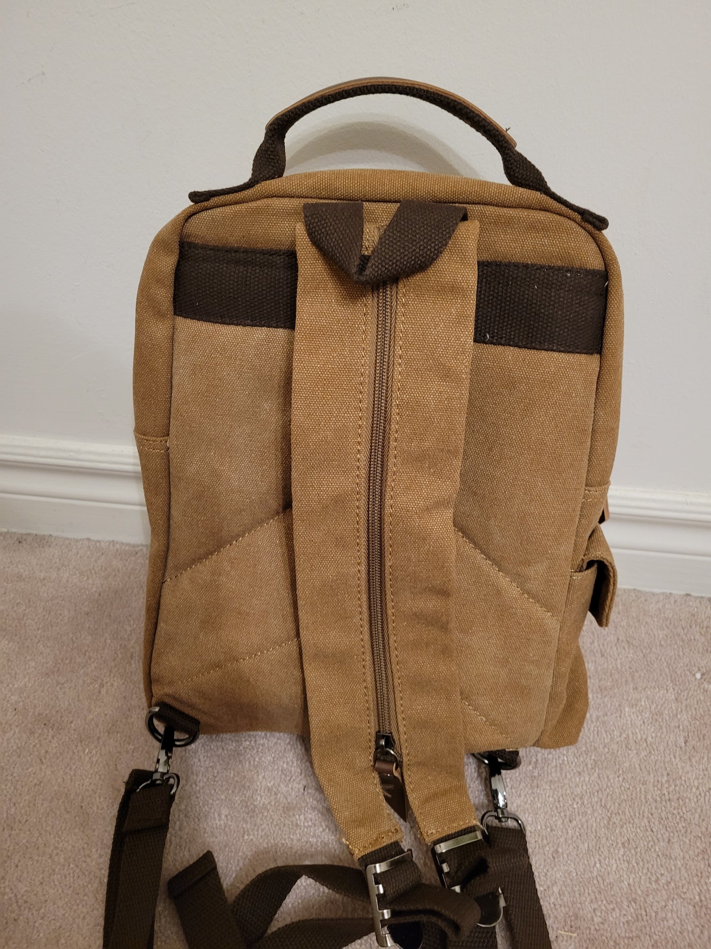 Washed 16 oz Cotton Canvas Multi-Function Flap Cover Medium Backpack (ClassixBrown)
