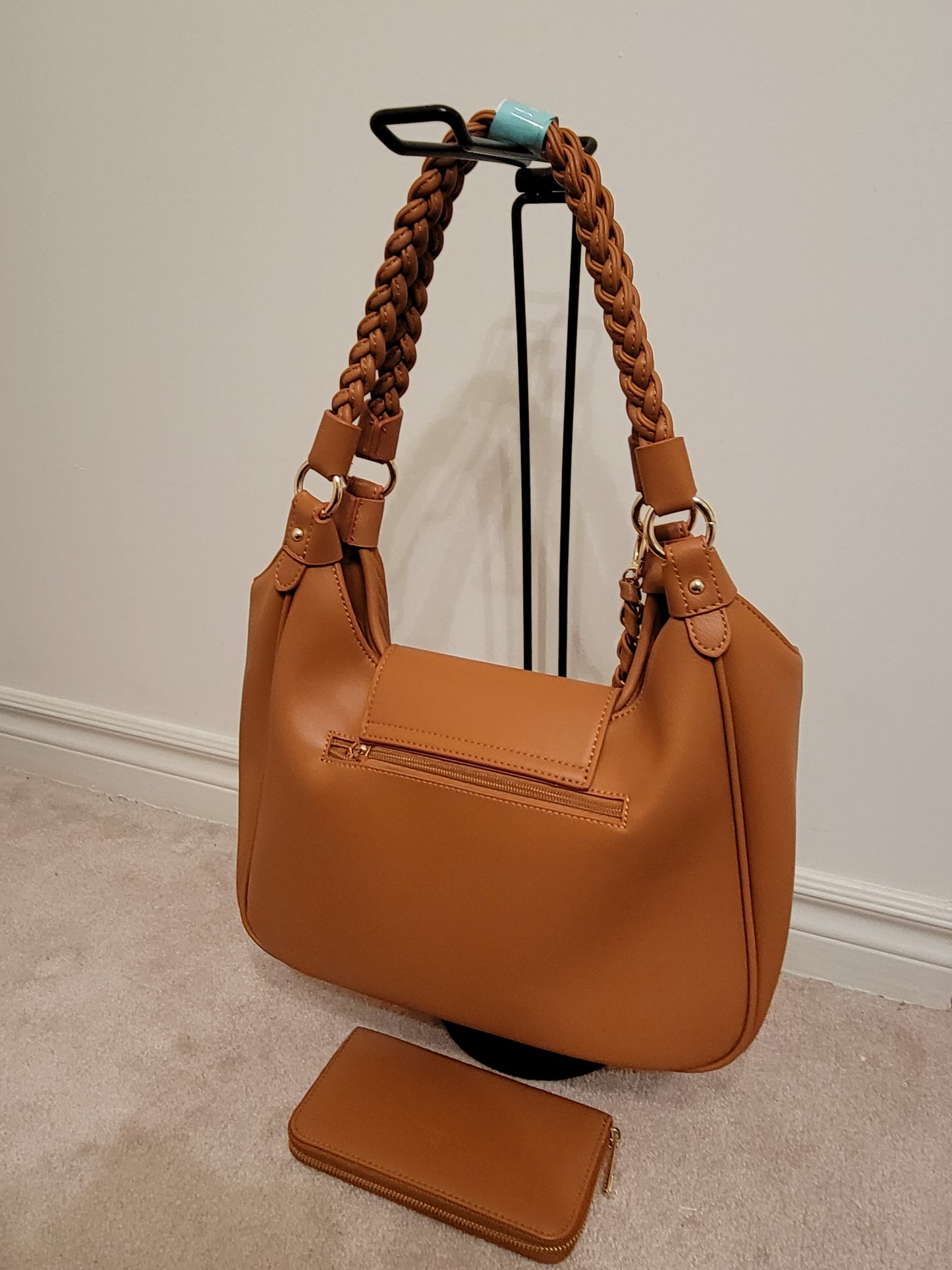 Classy Hobo Bag: L14xW5xH12" Single Compartment Polyurethane (Tan)