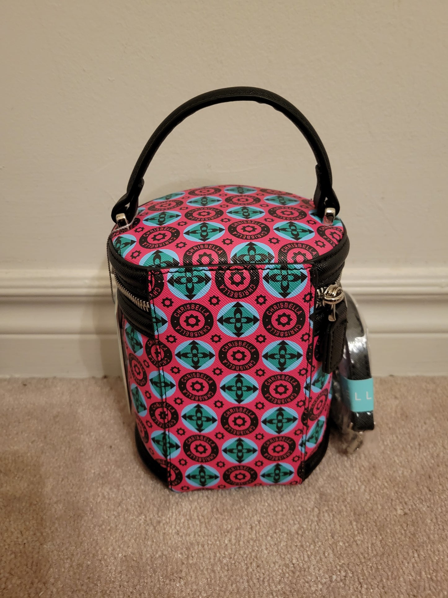 Cute Barrel Shape Bag: Single Compartment Polyurethane (FushiaMulti)