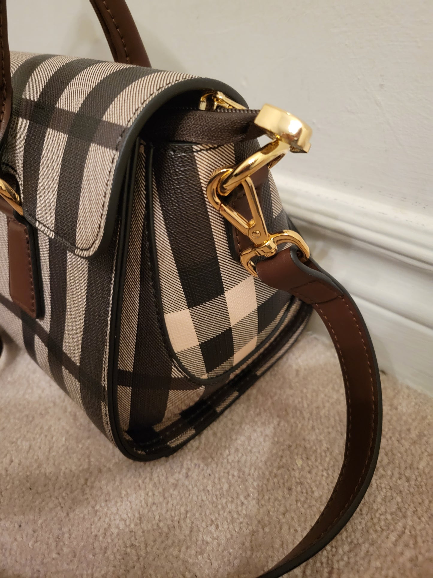 Classy Structure Bag: Single Compartment Polyurethane (CoffeeMulti)