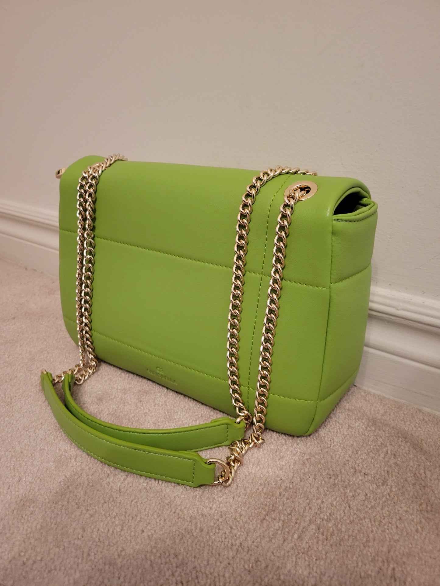 Classy Soft Bag: Double Compartment Polyurethane Flap Cover Press-Lock (LtGreen)