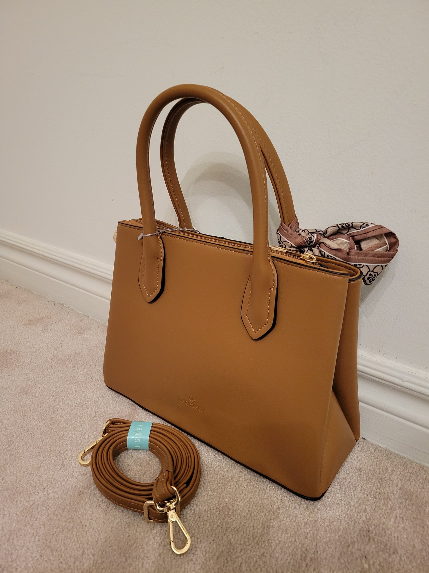 Classy Embroidery Handbag: Double Compartment Polyurethane (Brown)