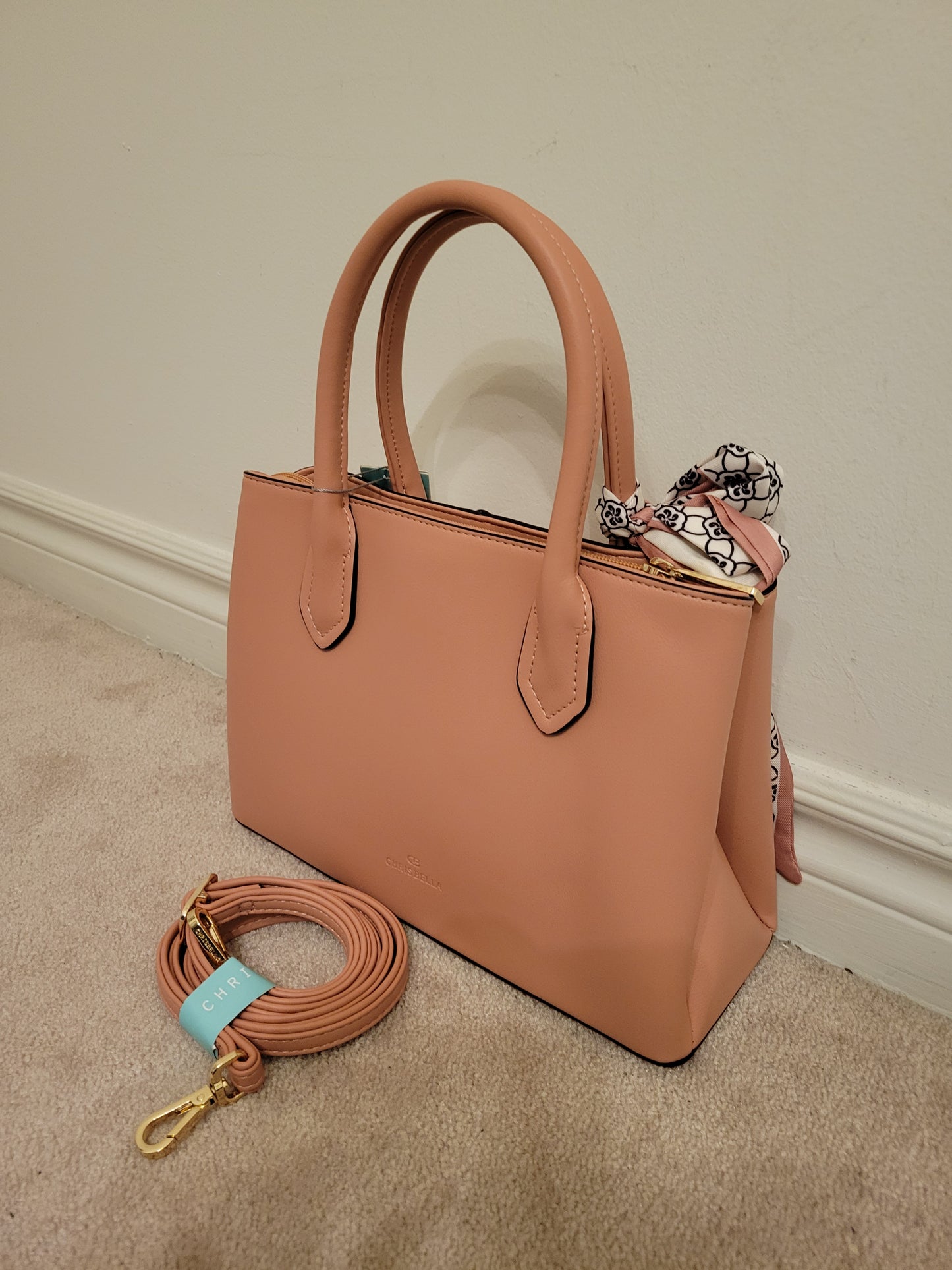 Classy Embroidery Handbag: Double Compartment Polyurethane (Pink)