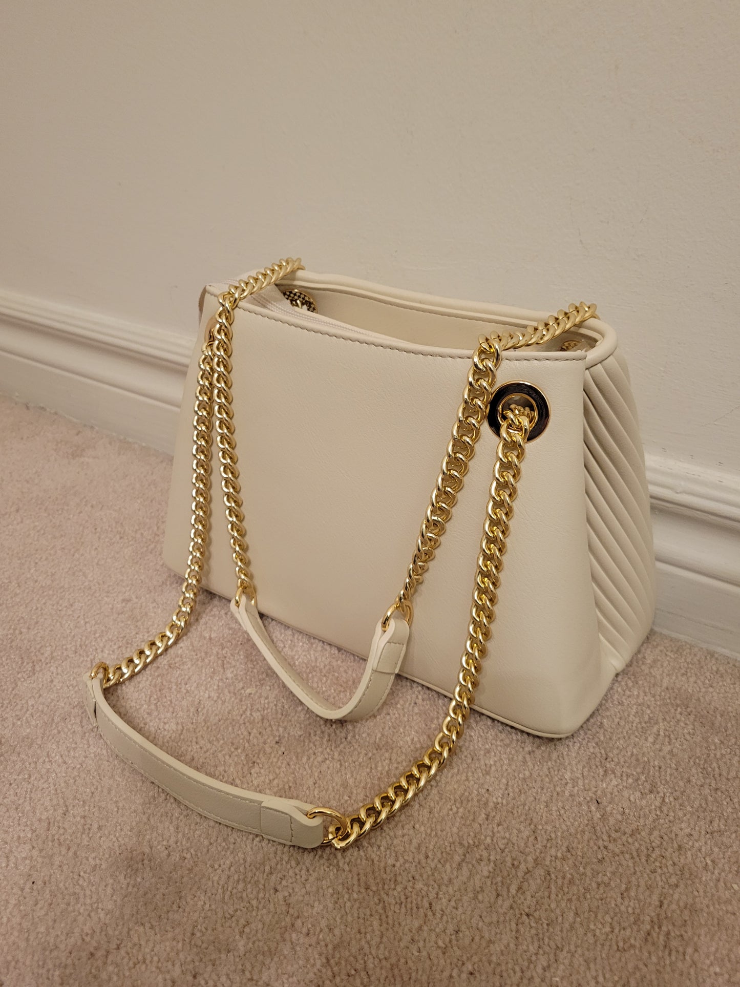 Classy Pleated Panel Bag: Double Compartment Polyurethane (Cream)
